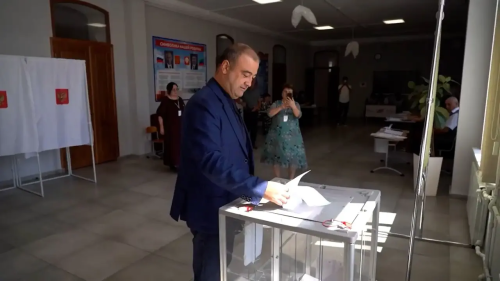 Ханлар Пашабеков проголосовал на выборах